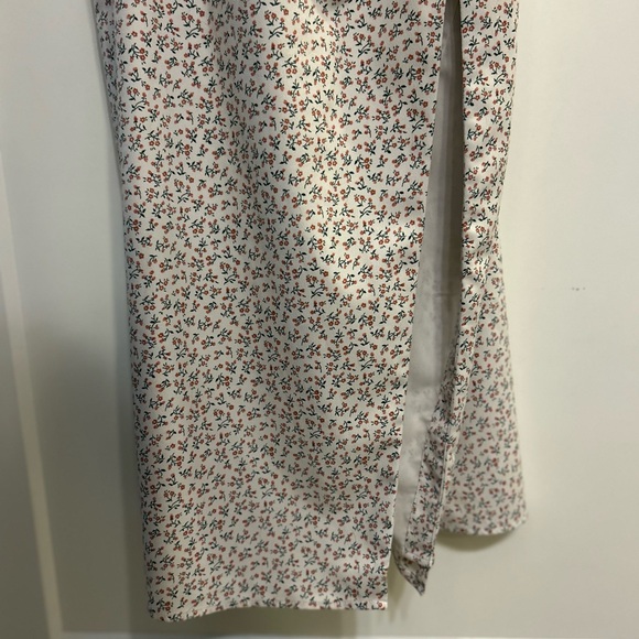 Abercrombie & Fitch Adjustable Floral Slit Midi Dress - Picture 4 of 12